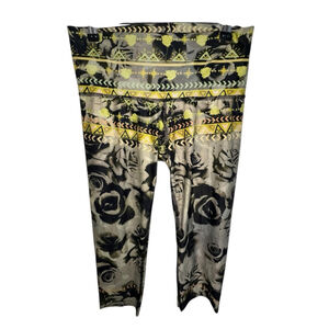 Teeki Boho Floral Patterned Fitted Athletic Cropped Leggings